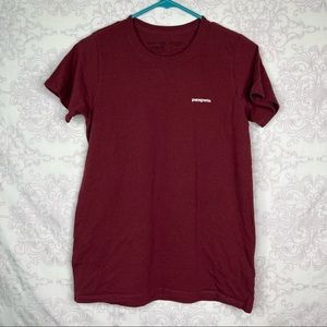 Patagonia regular fit P-6 logo Reponsibili-tee Crew Neck T-Shirt Size Small